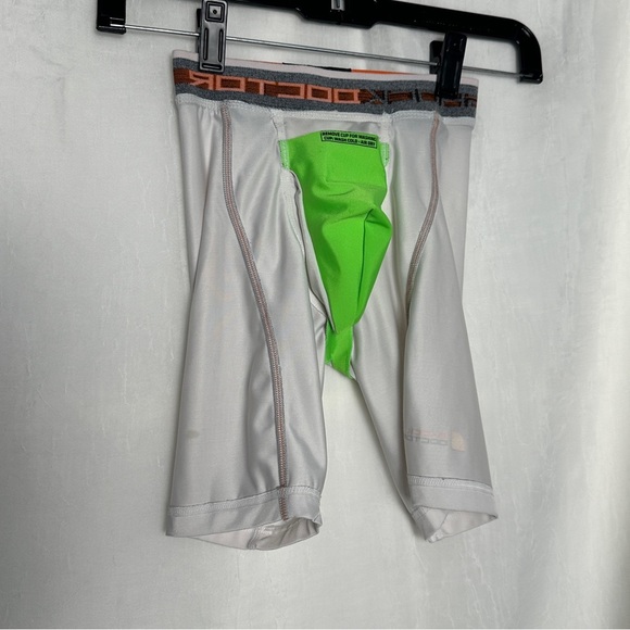 3/$20 💥 Shock Doctor Youth AirCore Compression Hard Cup Shorts Boys Small - Picture 9 of 16